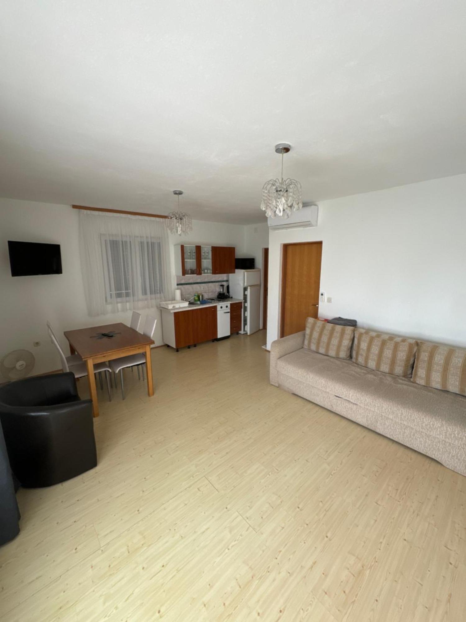 Apartman J&B Apartman Vir Kültér fotó